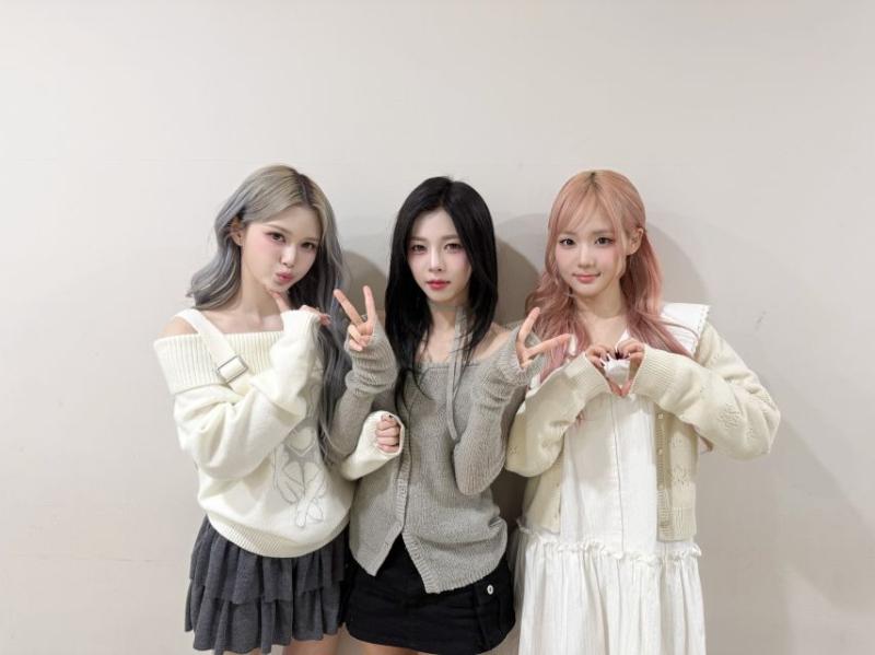 트리플에스 마유, 다현, 서연