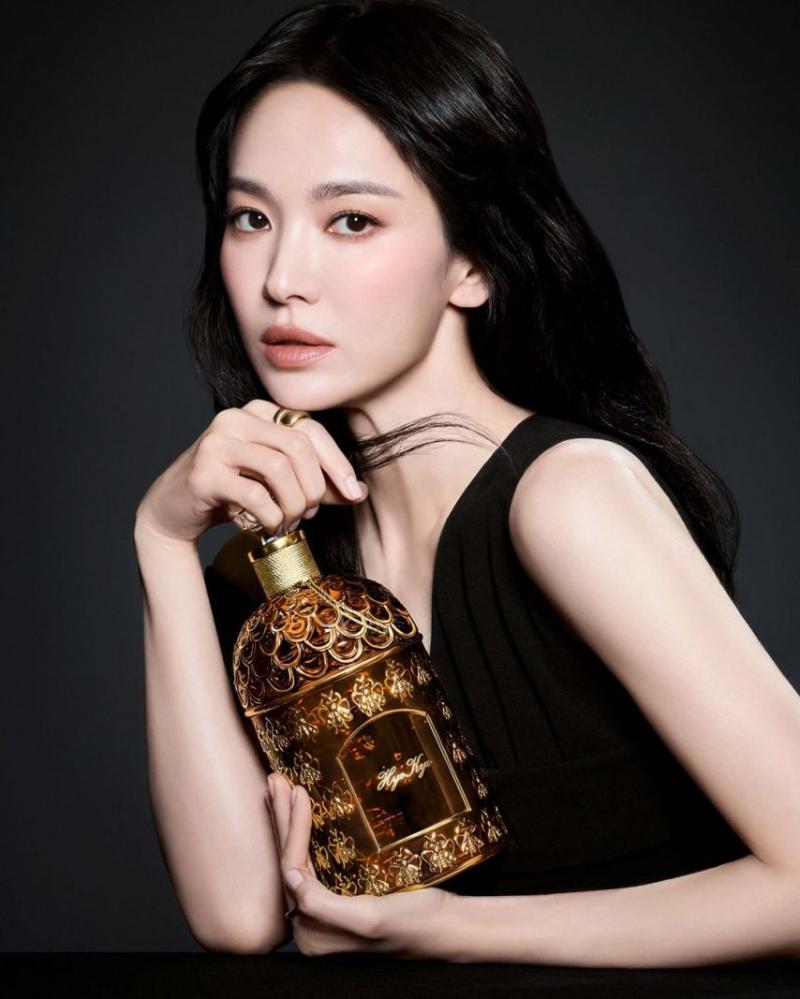 배우 송혜교, 오늘자 겔랑(Guerlain) 2026 글로벌 캠페인.JPG