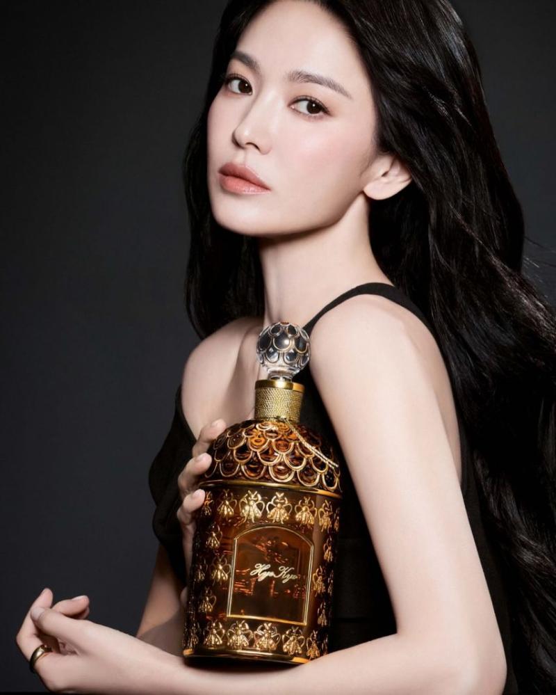 배우 송혜교, 오늘자 겔랑(Guerlain) 2026 글로벌 캠페인.JPG