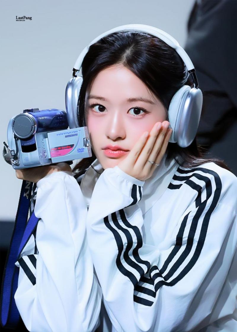 아이브 안유진