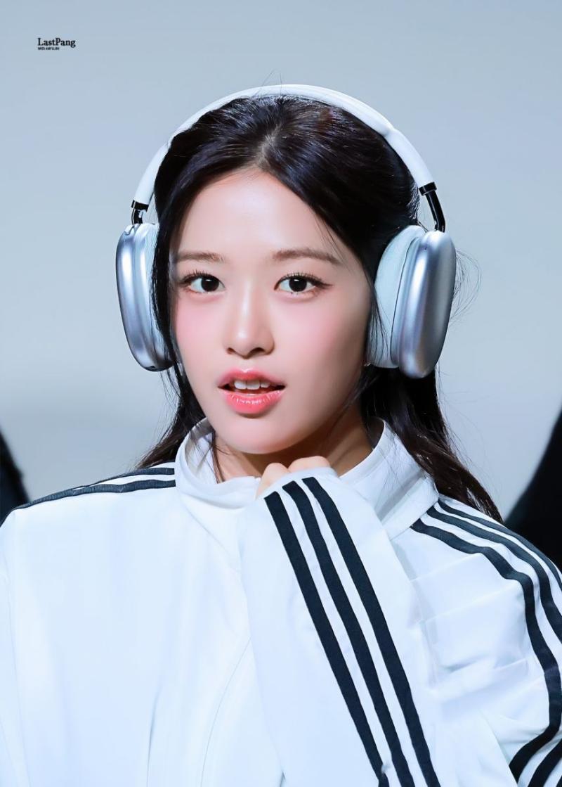 아이브 안유진