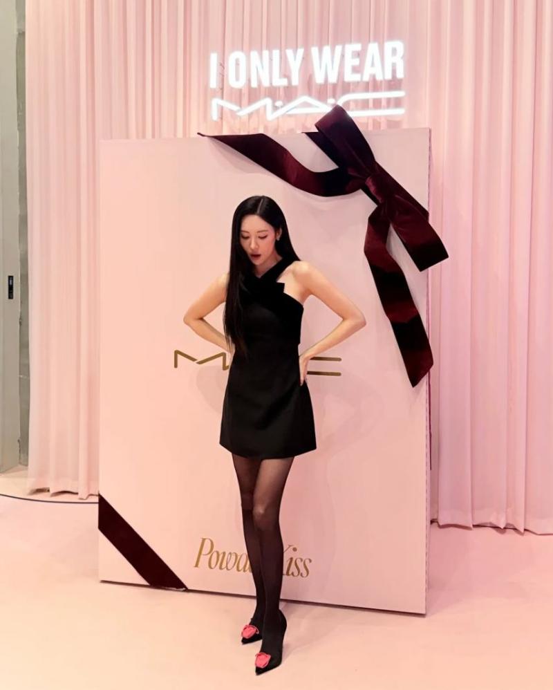선미 (SUNMI)