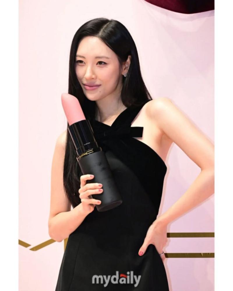 선미 (SUNMI)