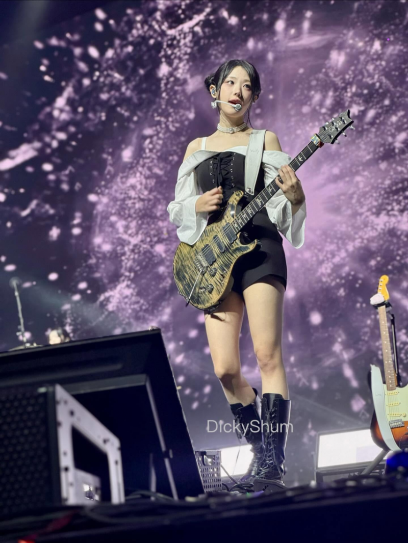 QWER 히나