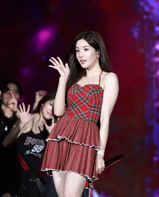 권은비