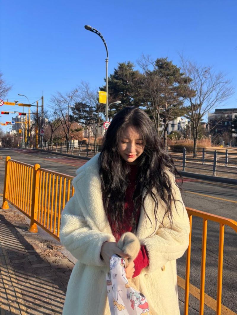 이채연