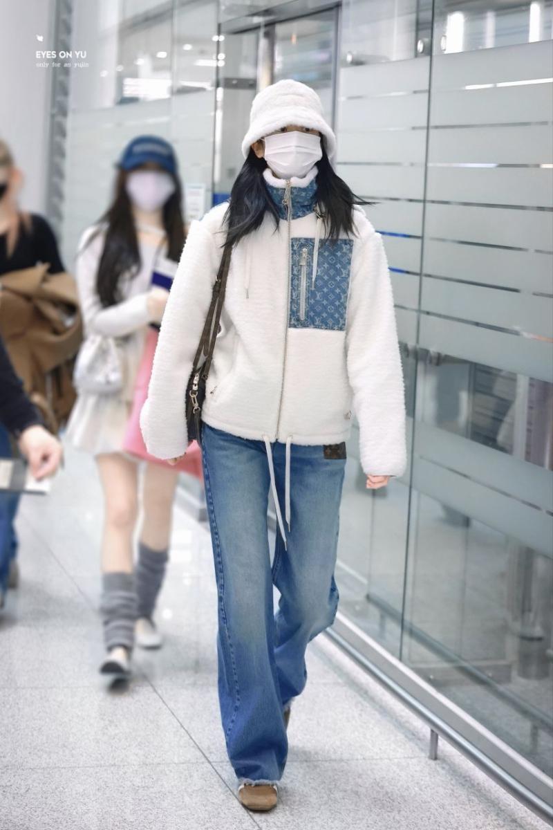 출국하는 아이브 안유진