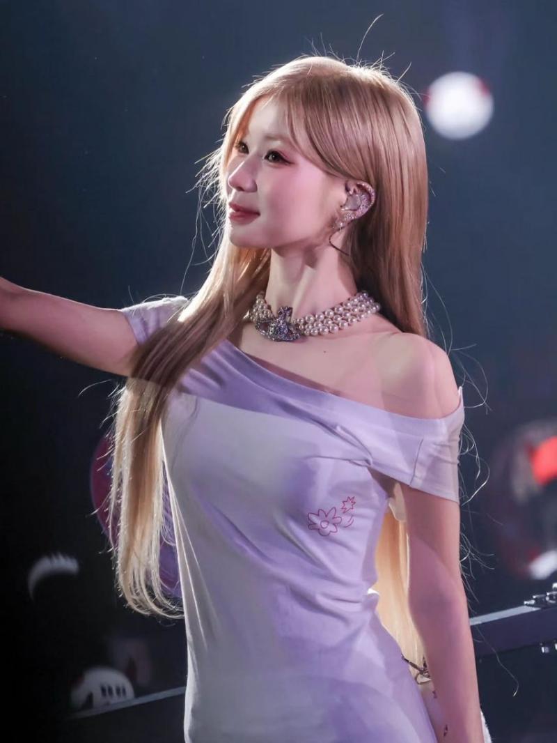 BABYMONSTER (베이비몬스터) 아사