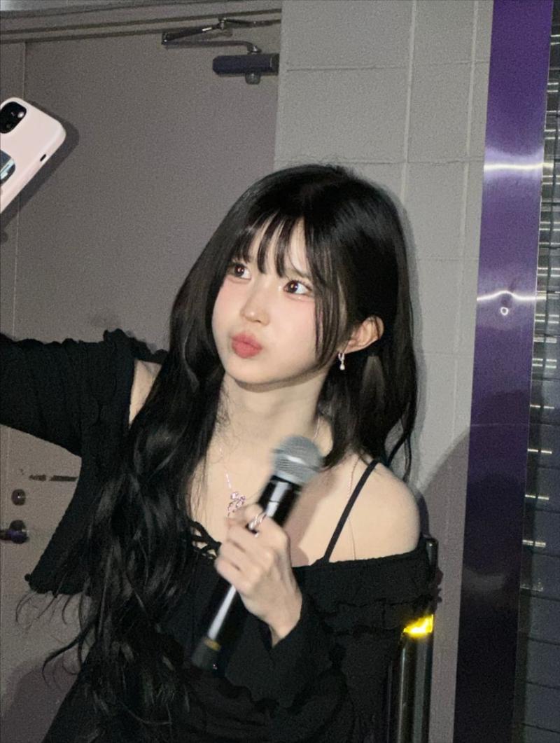 프로미스나인 송하영