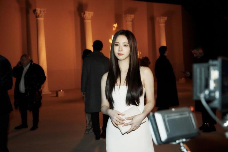 신세경