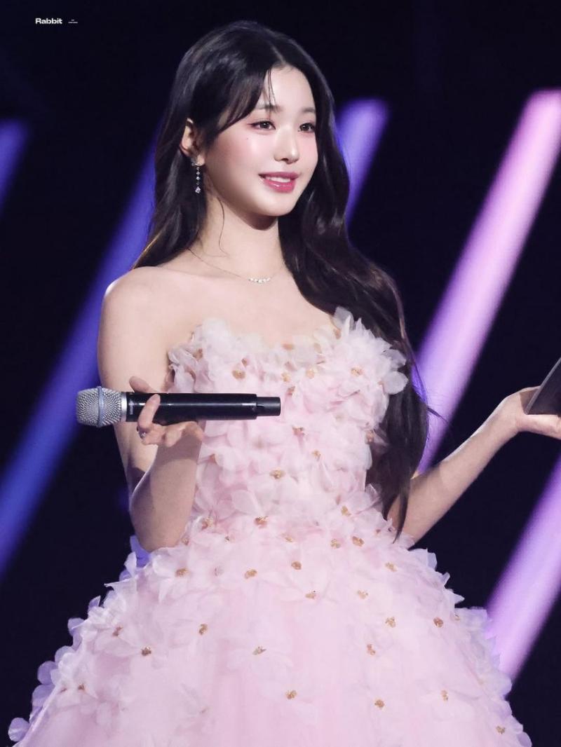 IVE (아이브) 장원영