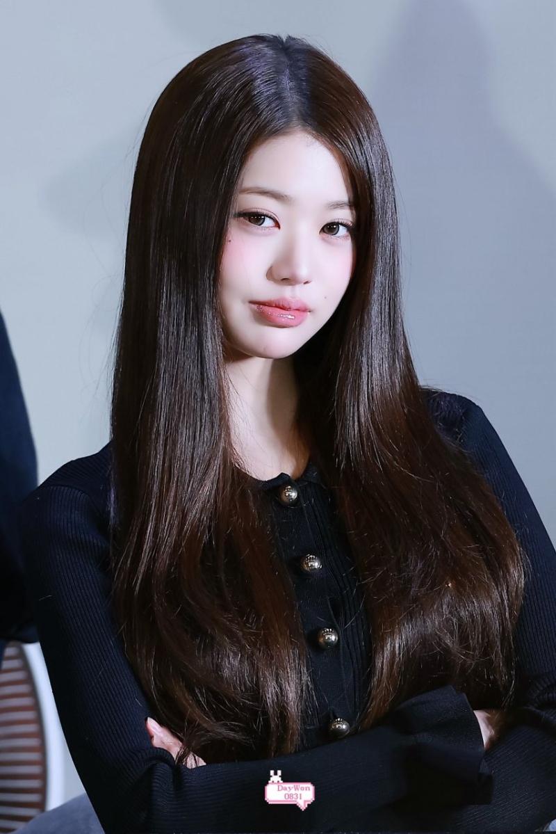 타이베이에서도 미모가 빛을 발하는 장원영 (아이브)