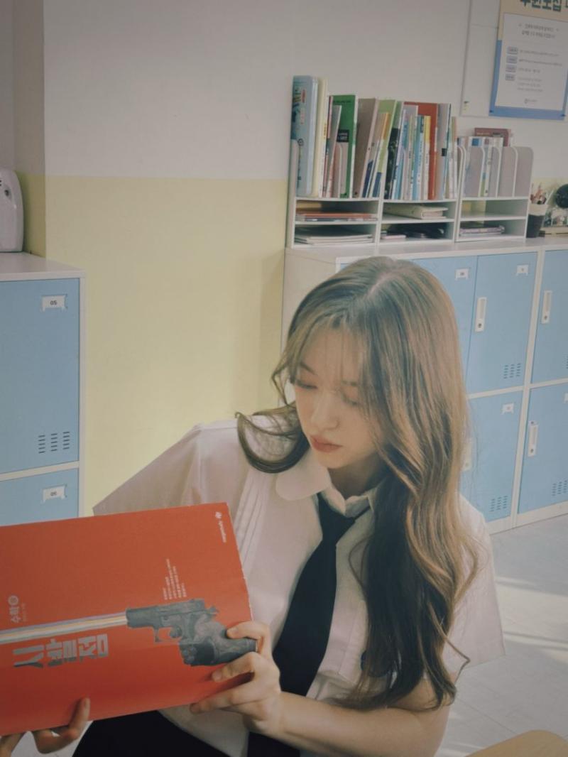 피프티피프티 문샤넬