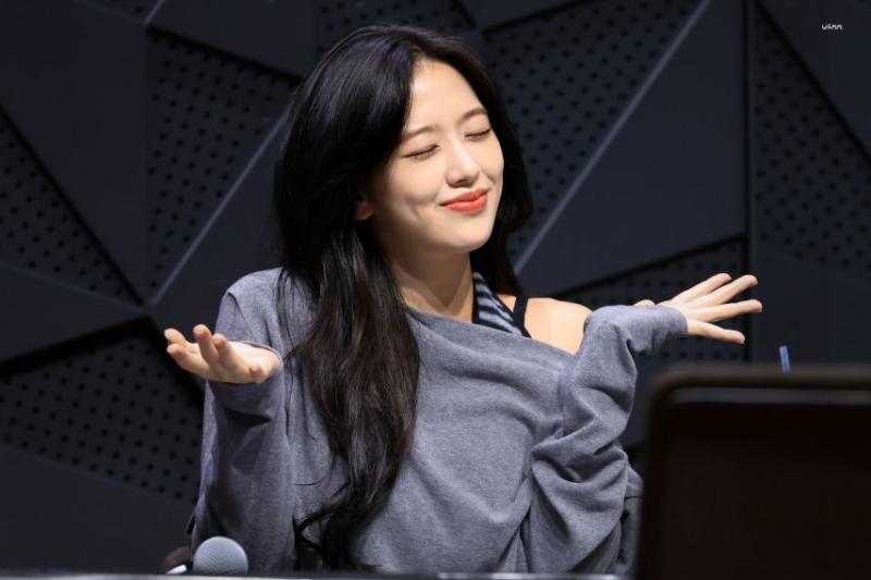 아이브 안유진