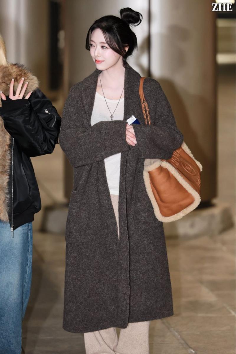 있지 유나 출국