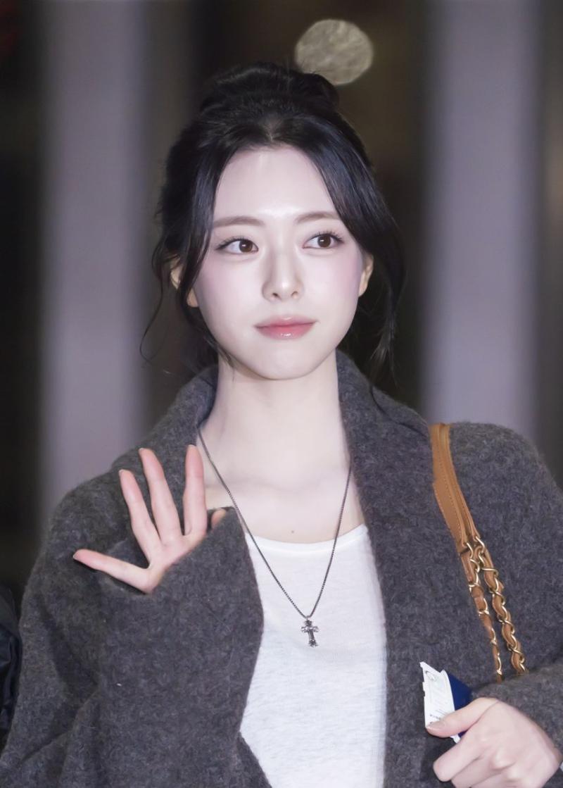 있지 유나 출국