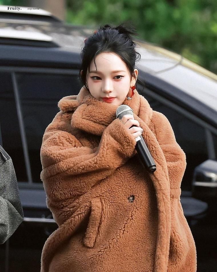 에스파 카리나