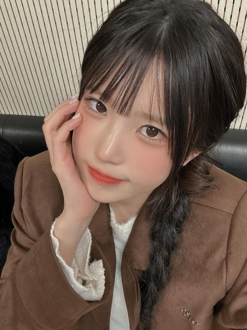 프로미스나인 송하영