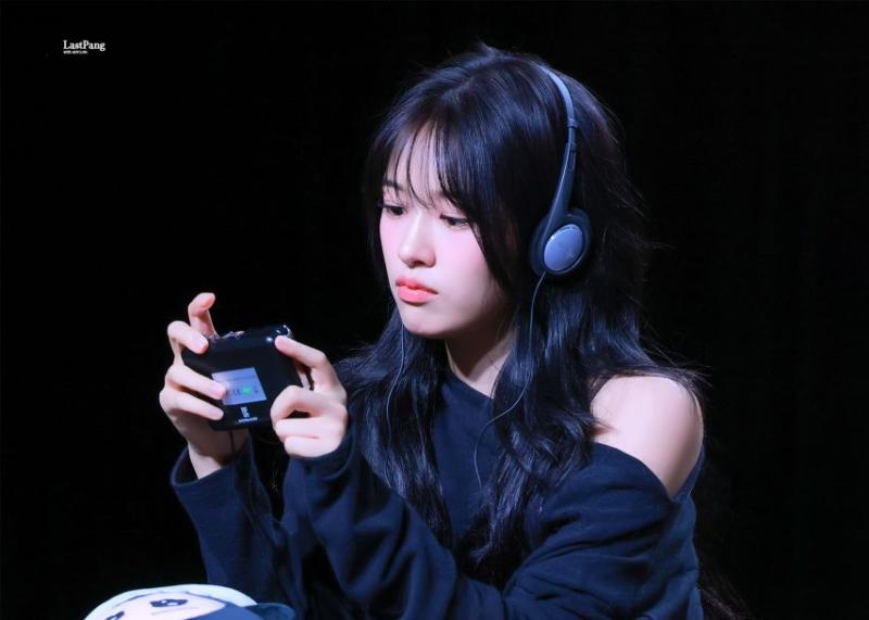 아이브 안유진