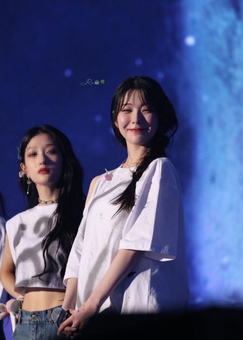 프로미스나인 백지헌