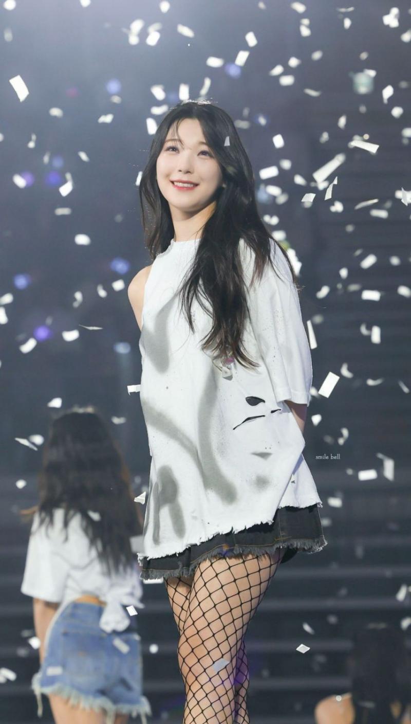 프로미스나인 백지헌