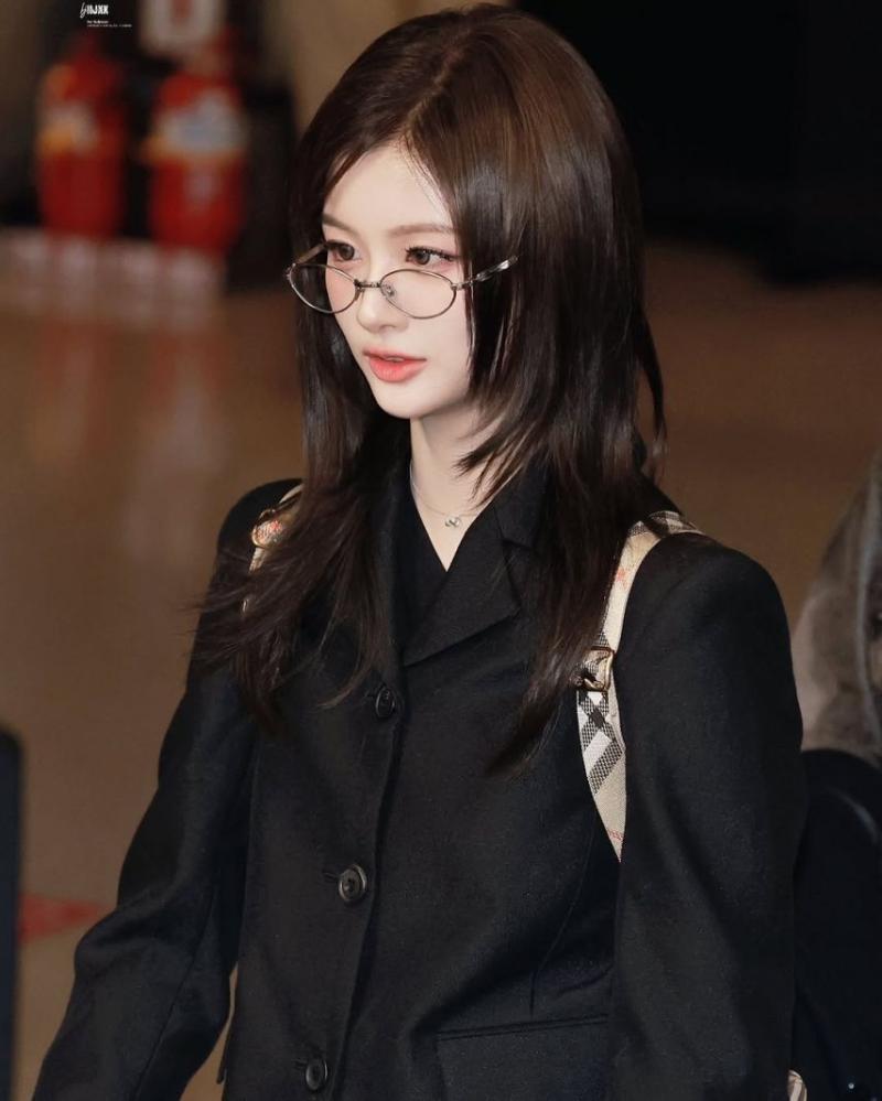 NMIXX (엔믹스) 설윤