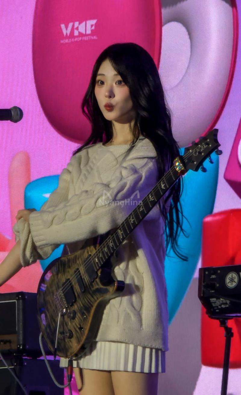 QWER 히나