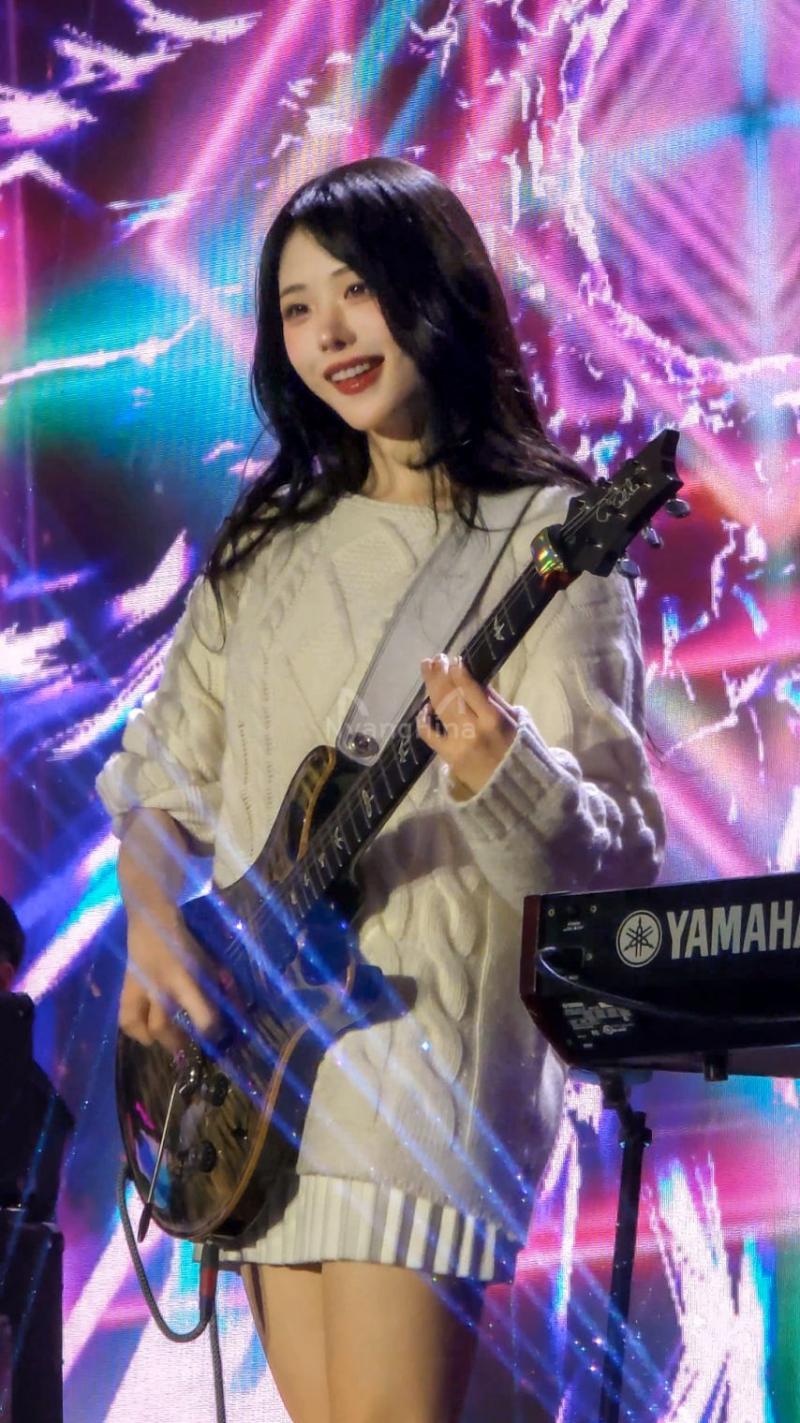 QWER 히나