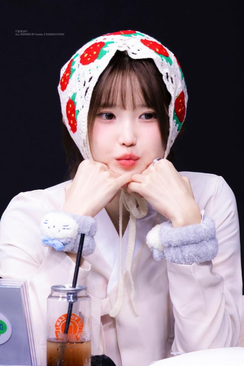 프로미스나인 송하영
