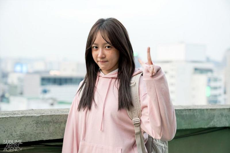 안희연