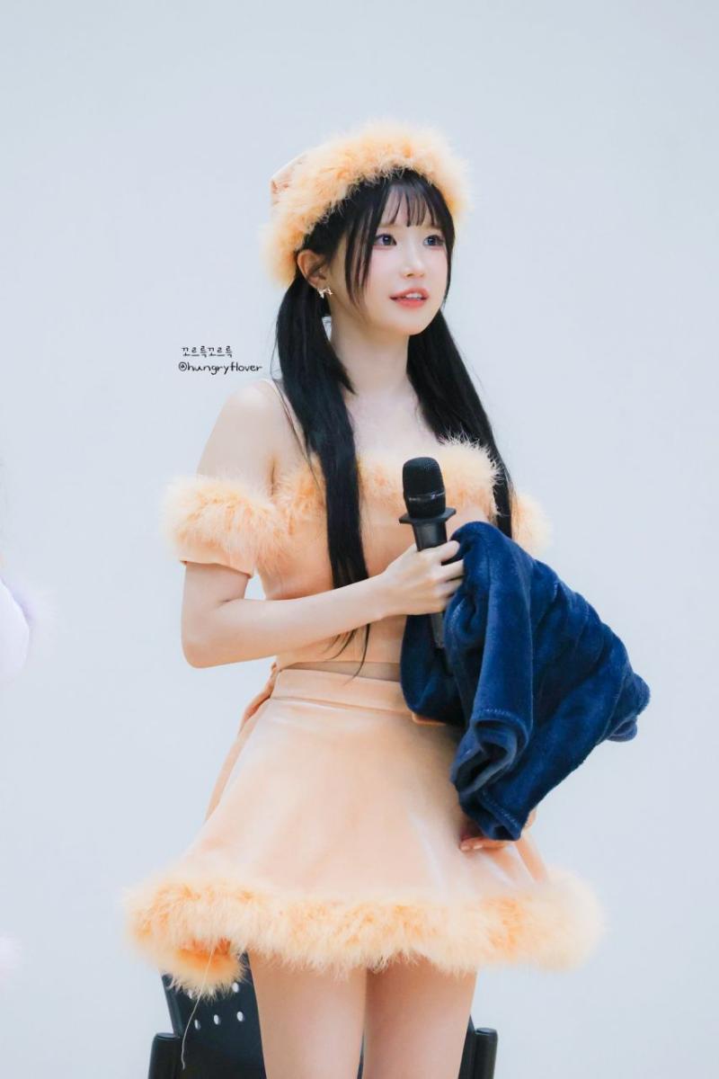 프로미스나인 송하영