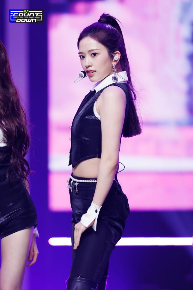 아이브 안유진