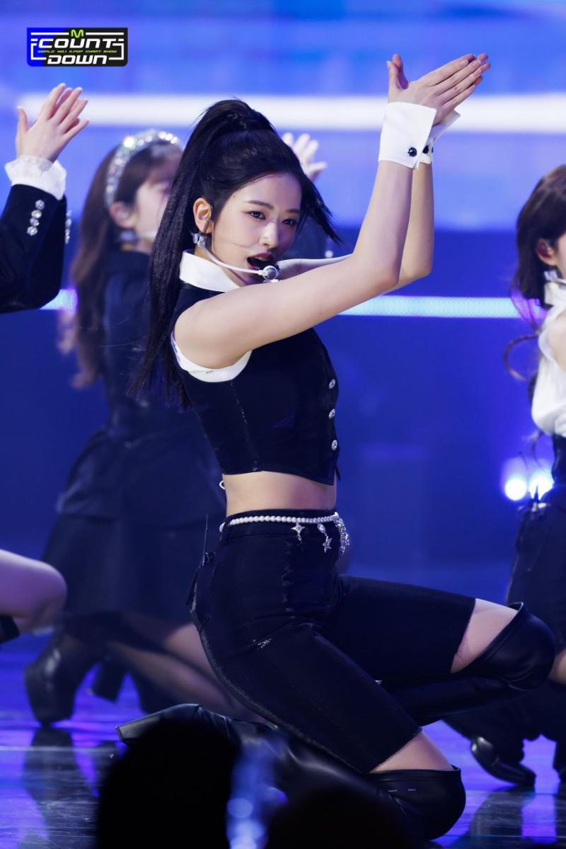 아이브 안유진