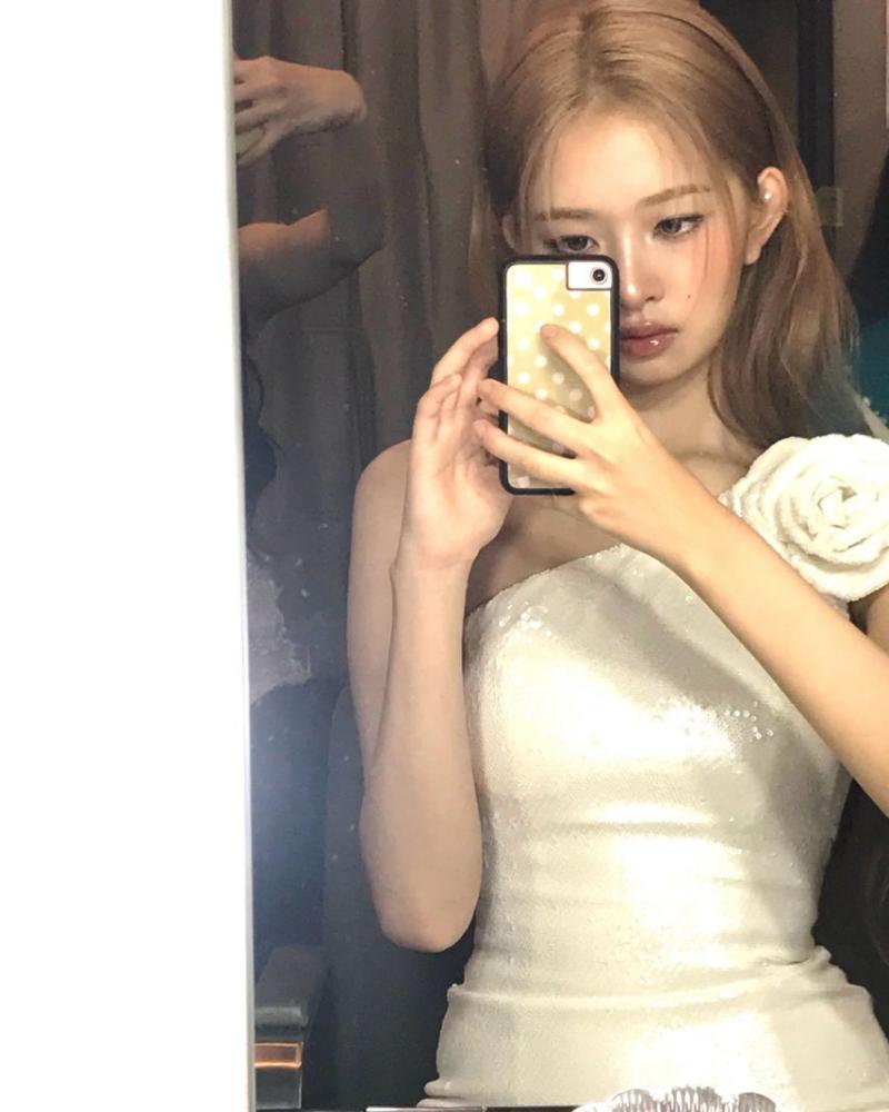 아이브 가을,레이
