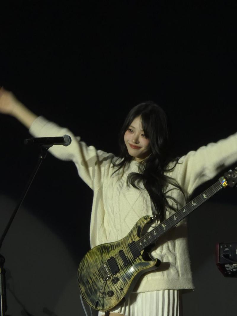 QWER 히나