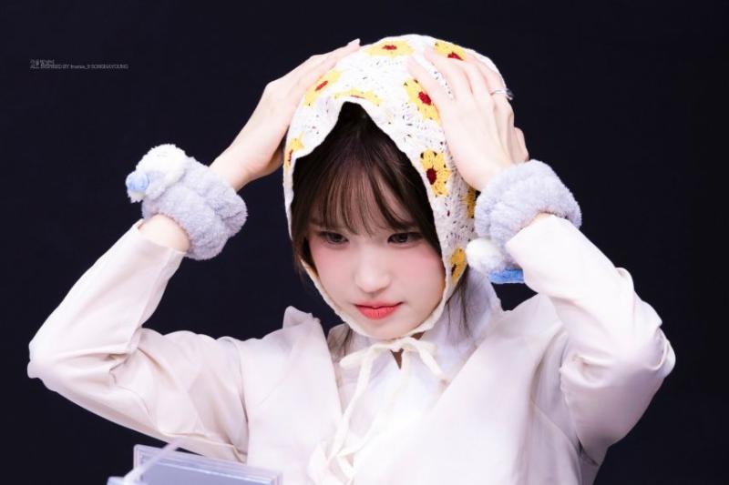 프로미스나인 송하영