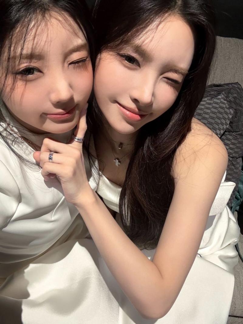 아일릿 윤아 (원희)