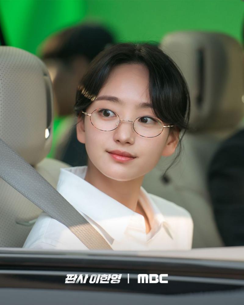 윈진아