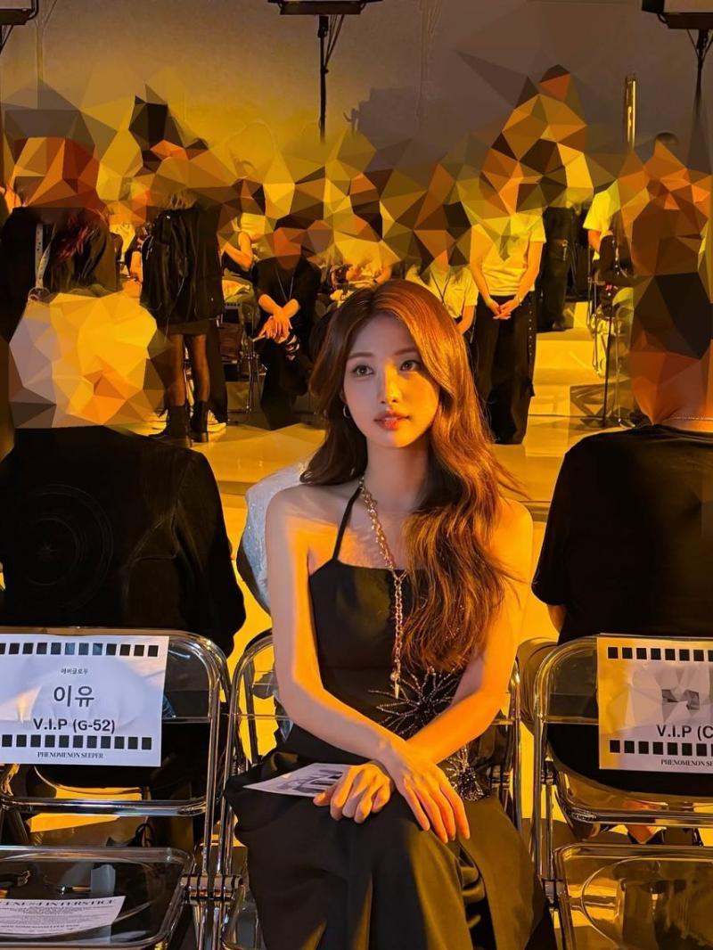 EVERGLOW (에버글로우) 시현