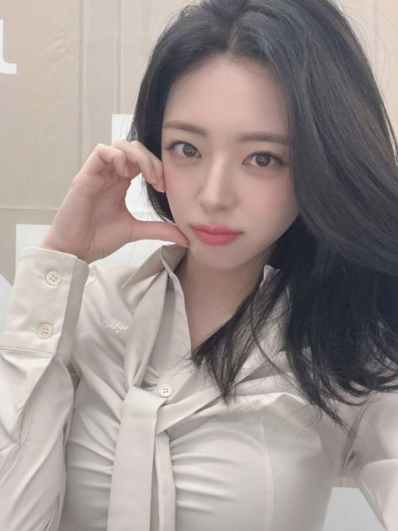 ITZY (있지)