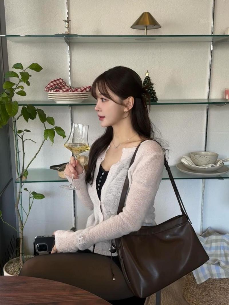 김윤희 아나운서
