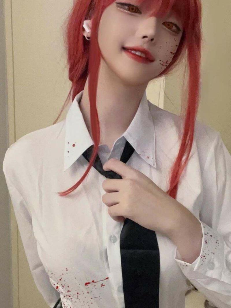 QWER 히나 체인소맨 마키마 코스플레이