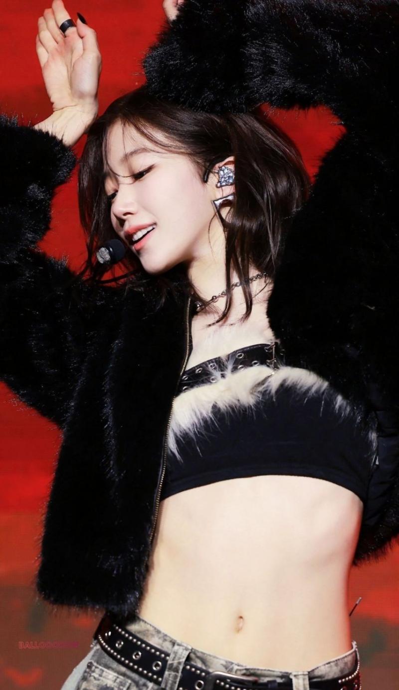 르세라핌 카즈하