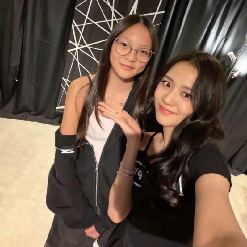 지수 블랙핑크 with 추사랑 야노시호