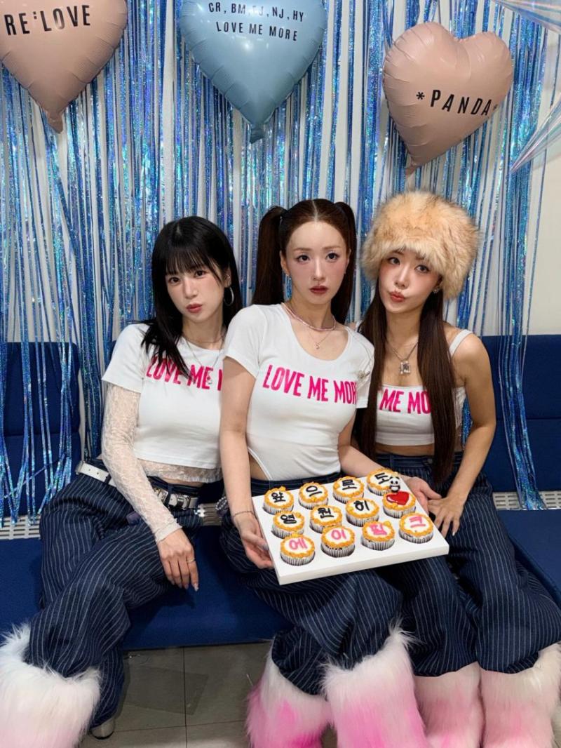 에이핑크 초롱,하영