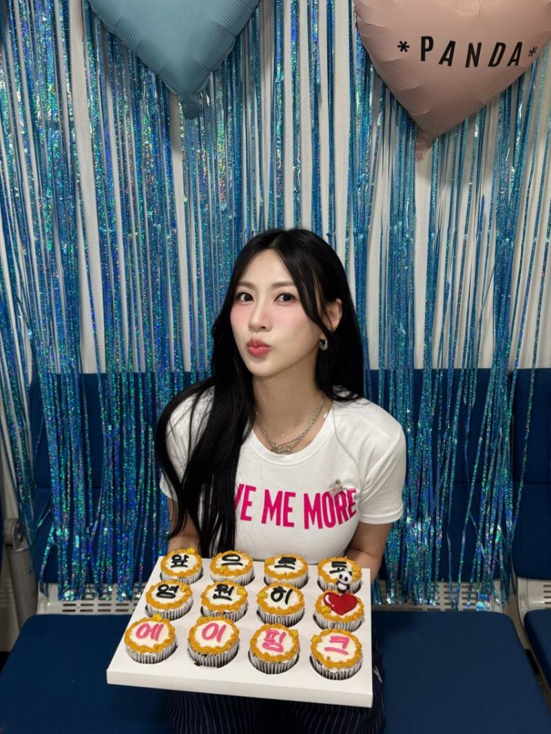 에이핑크 초롱,하영