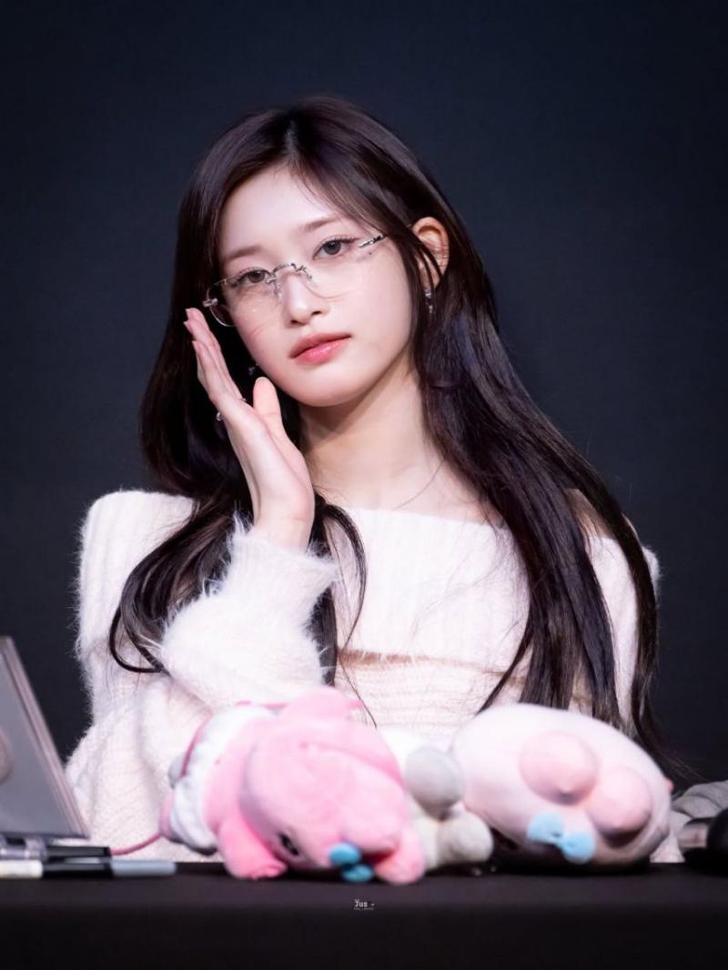 IVE (아이브) 이서