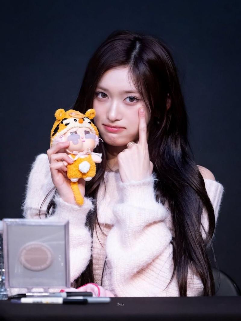 IVE (아이브) 이서