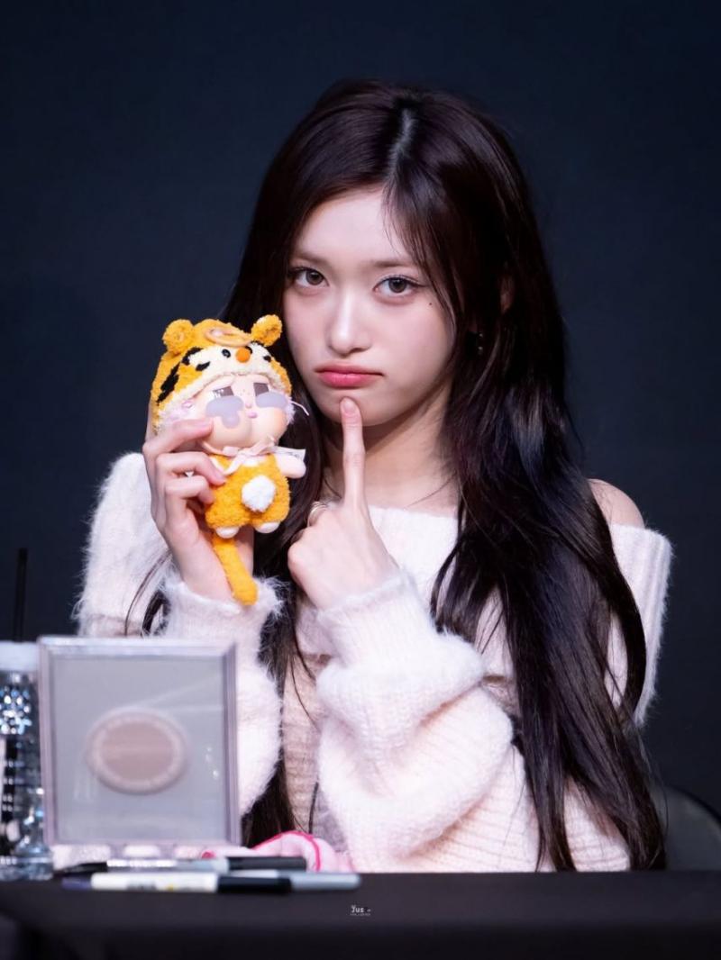 IVE (아이브) 이서