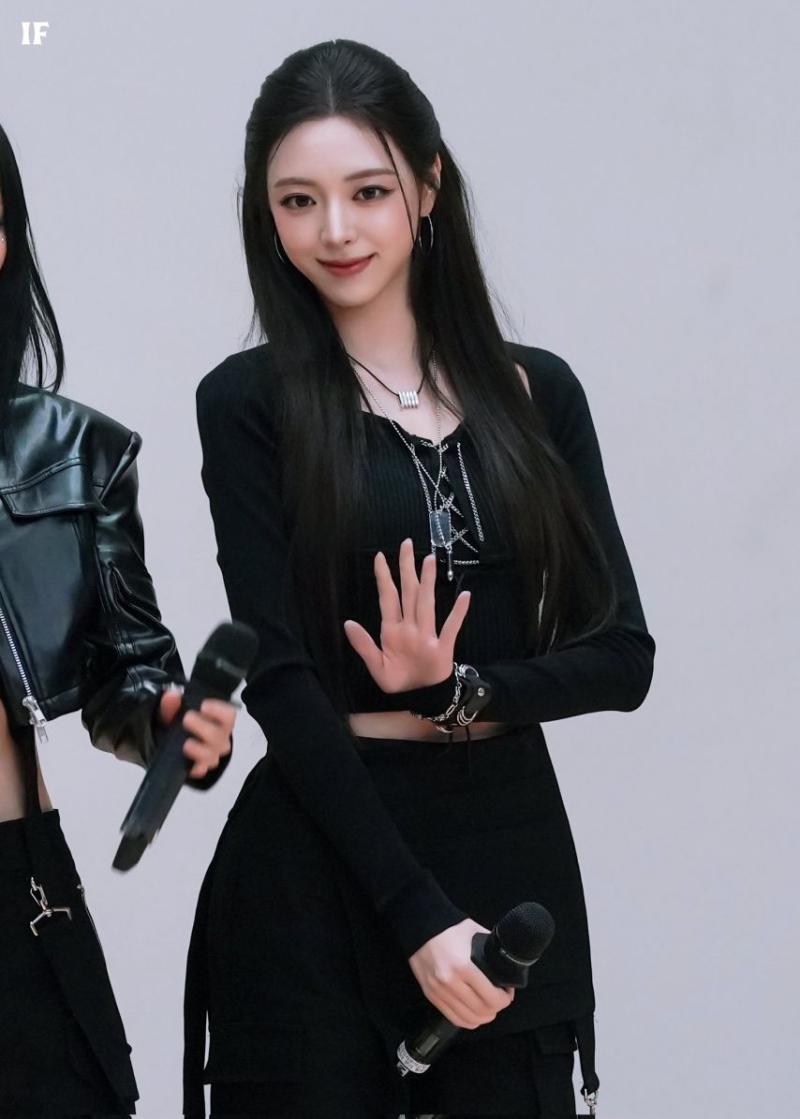 있지 유나